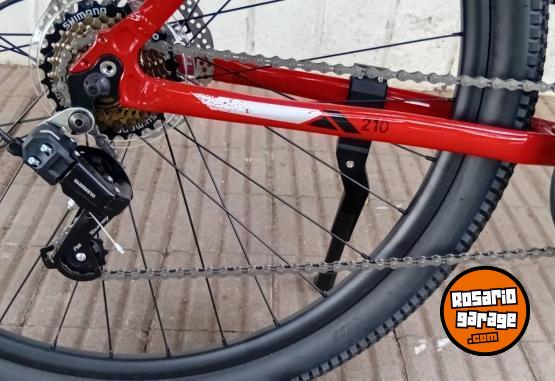 Deportes - SPORT MOTO:  BICICLETA MOUNTAIN BIKE RODADO 29.  MARCA: BATTLE. MODELO: 210. CON 21 VELOCIDADES SHIMANO 105   CUADRO DE ALUMINIO TALLE: 20 - En Venta