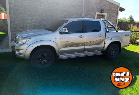 Camionetas - Toyota Hilux 2011 Diesel 192000Km - En Venta