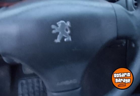 Autos - Peugeot 206 2003 Nafta 250000Km - En Venta
