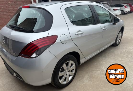 Autos - Peugeot 308 2020 Diesel 17000Km - En Venta