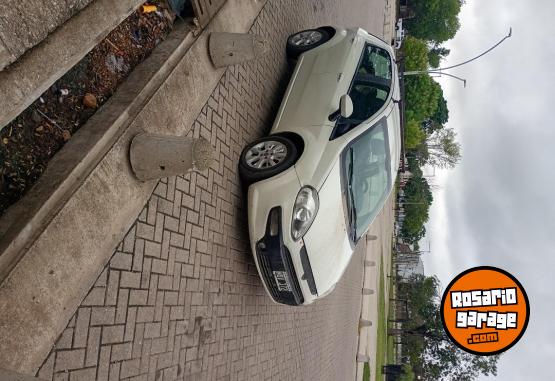 Autos - Fiat Punto 2013 Nafta 135000Km - En Venta
