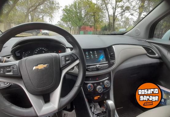 Camionetas - Chevrolet Tracker AWD LTZ  AT 4x4 2018 GNC 137000Km - En Venta