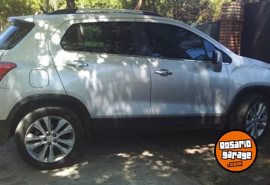 Camionetas - Chevrolet Tracker AWD LTZ  AT 4x4 2018 GNC 137000Km - En Venta