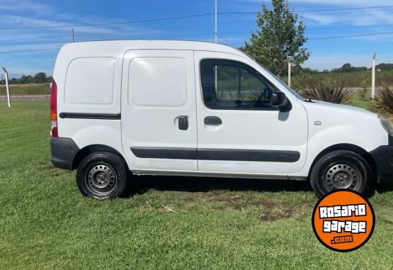 Utilitarios - Renault Kangoo Furg�n 2016 Nafta 196000Km - En Venta