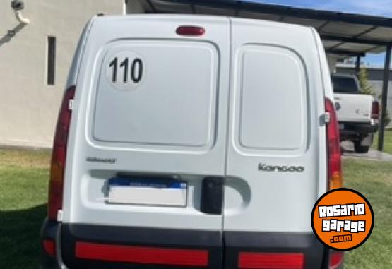 Utilitarios - Renault Kangoo Furg�n 2016 Nafta 196000Km - En Venta