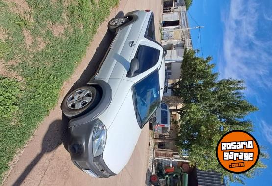 Camionetas - Fiat strada working 2017 Nafta 178000Km - En Venta