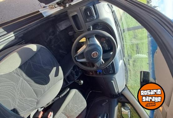 Camionetas - Fiat strada working 2017 Nafta 178000Km - En Venta