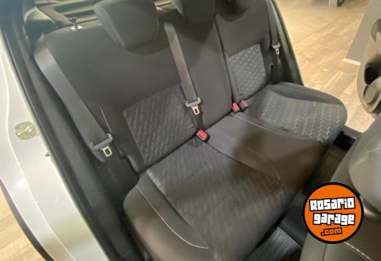 Autos - Nissan Kicks Advance CVT 2021 Nafta 48000Km - En Venta