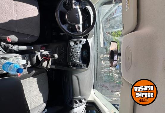 Autos - Ford Focus 2014 Nafta 156000Km - En Venta
