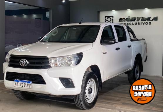 Camionetas - Toyota Hilux DX 4x4 2021 Diesel 102600Km - En Venta