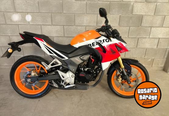 Motos - Honda cb190r REPSOL EDITION 2016 Nafta 10500Km - En Venta