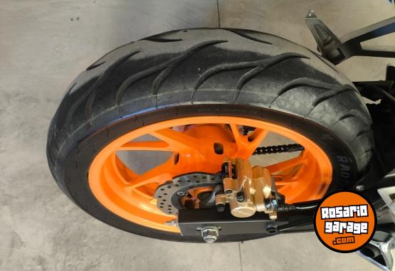 Motos - Honda cb190r REPSOL EDITION 2016 Nafta 10500Km - En Venta