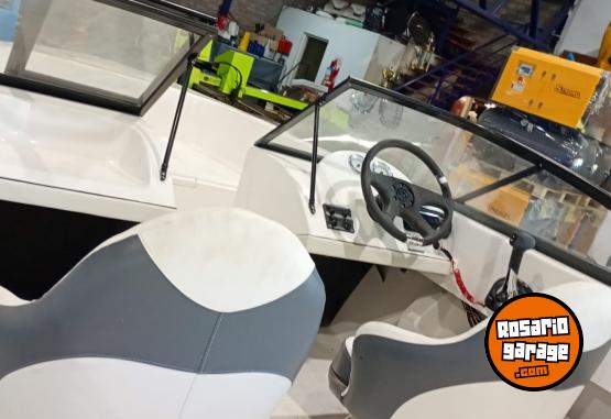 Embarcaciones - Traker 630 c/ MErcury 115 4T - En Venta