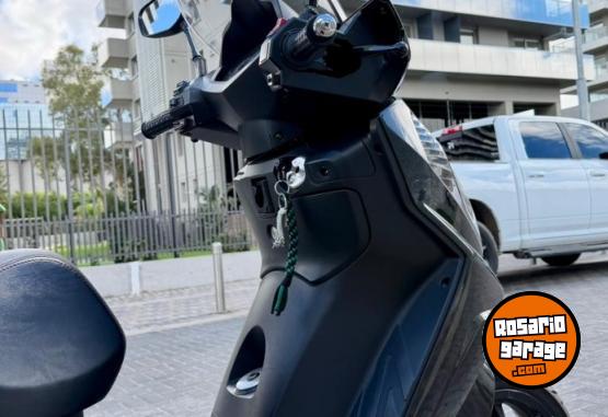 Motos - SYM Citycom 300i 2023 Nafta 11600Km - En Venta