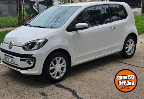 Autos - Volkswagen Up high Line 3P 2016 Nafta 143000Km - En Venta