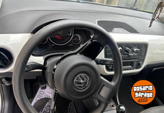 Autos - Volkswagen Up high Line 3P 2016 Nafta 143000Km - En Venta