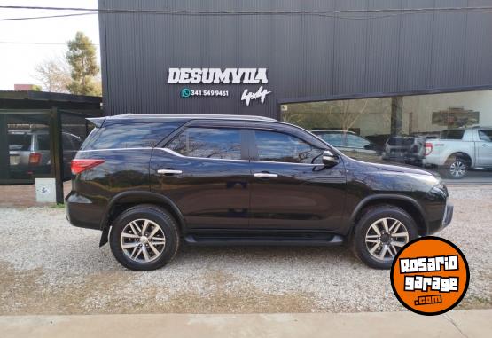 Camionetas - Toyota SW4 SRX A/T 7A 2016 Diesel 223000Km - En Venta