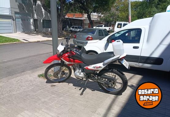 Motos - Motomel SKUA 150 2024 Nafta 11000Km - En Venta