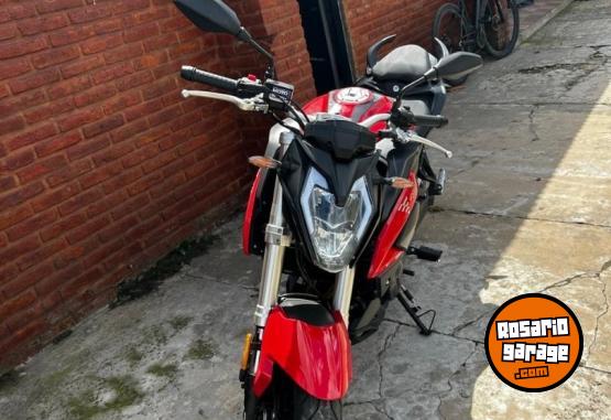 Motos - Voge 500R 2023 Nafta 1824Km - En Venta