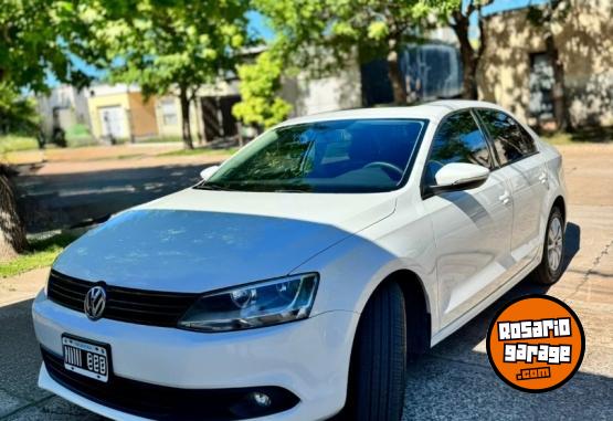 Autos - Volkswagen Vento advance 2014 Diesel 140000Km - En Venta