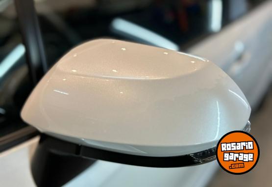 Autos - Toyota Corolla XLI 2024 Nafta 18400Km - En Venta