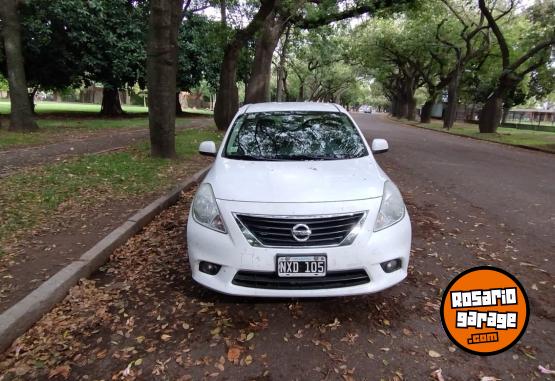 Autos - Nissan Versa 1.6 Advance 2014 Nafta 145000Km - En Venta