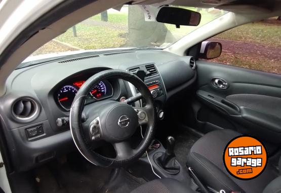 Autos - Nissan Versa 1.6 Advance 2014 Nafta 145000Km - En Venta