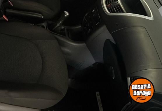 Autos - Peugeot 207 2013 Nafta 120000Km - En Venta