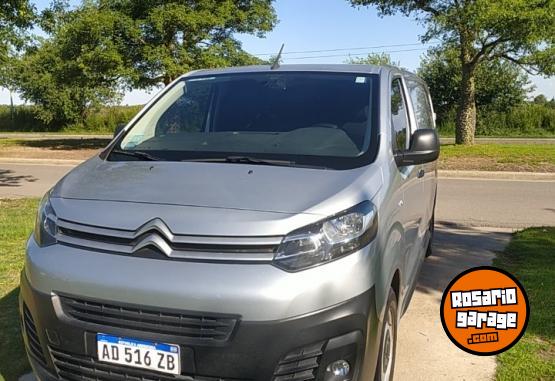 Utilitarios - Citroen Jumpy 2019 Diesel 184000Km - En Venta