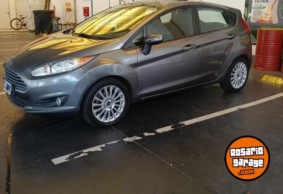 Autos - Ford Fiesta kinetic se plus 2014 Nafta 215000Km - En Venta