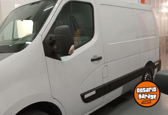 Utilitarios - Renault Master L1H1 2015 Diesel 245000Km - En Venta