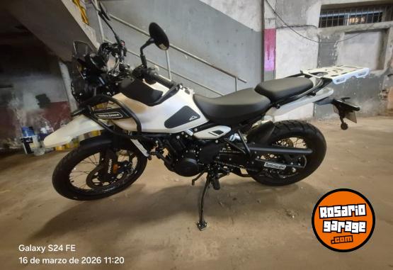 Motos - Royal Enfield Himalayan 450 Kaza Brown 2025 Nafta 500Km - En Venta