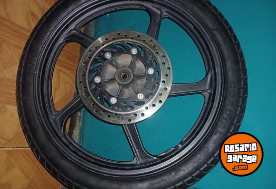 Accesorios para Motos - RUEDA/LLANTA COMPLETA DELANTERA DE GLH - En Venta