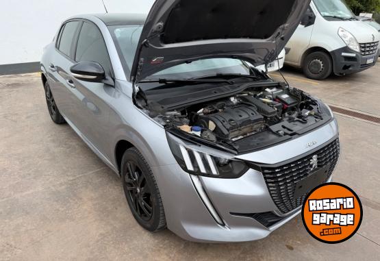 Autos - Peugeot Feline Tiptronic AM23 2022 Nafta 64000Km - En Venta