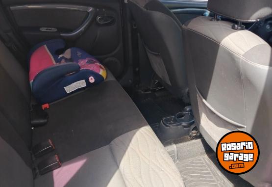Autos - Renault DUSTER 2012 GNC 200000Km - En Venta