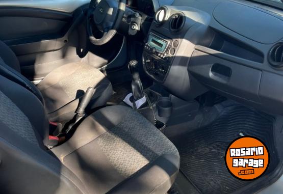 Autos - Ford Ka 2011 Nafta 102000Km - En Venta