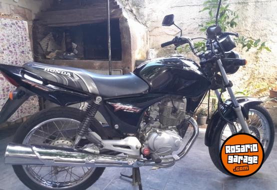 Motos - Honda Cg titan 2012 Nafta 79000Km - En Venta