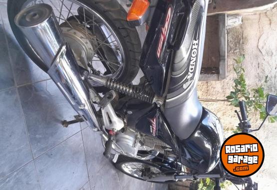 Motos - Honda Cg titan 2012 Nafta 79000Km - En Venta