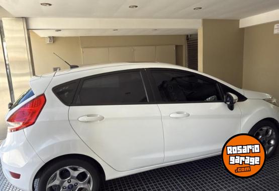 Autos - Ford Fiesta titanium 2012 Nafta 153000Km - En Venta