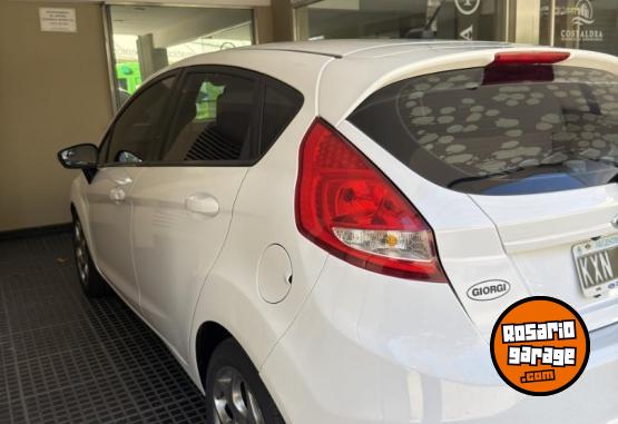 Autos - Ford Fiesta titanium 2012 Nafta 153000Km - En Venta