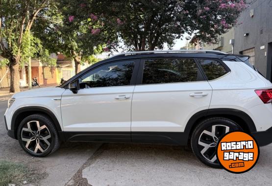 Camionetas - Volkswagen TAOS 2024 Nafta 30000Km - En Venta