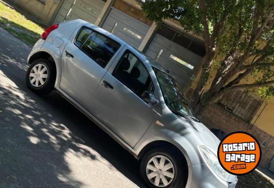 Autos - Renault Sandero 2013 Nafta 130000Km - En Venta