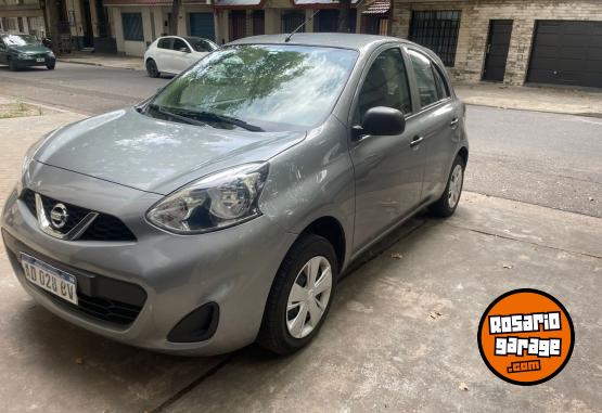 Autos - Nissan March 2018 Nafta 105000Km - En Venta