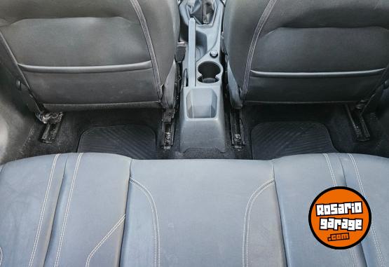 Autos - Peugeot 208 1.6vti C3 POLO YARIS 2023 Nafta 20000Km - En Venta