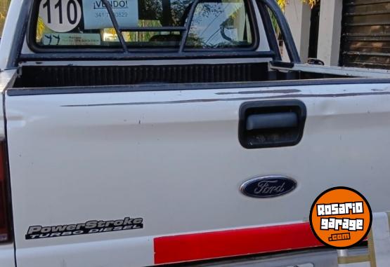 Camionetas - Ford Hilux 2004 Diesel 260000Km - En Venta
