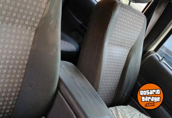 Camionetas - Ford Hilux 2004 Diesel 260000Km - En Venta