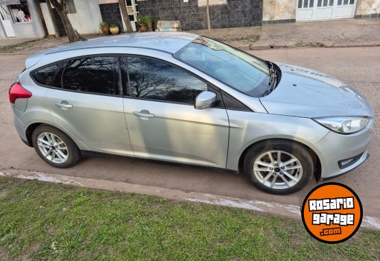 Autos - Ford Focus S 2015 Nafta 250000Km - En Venta