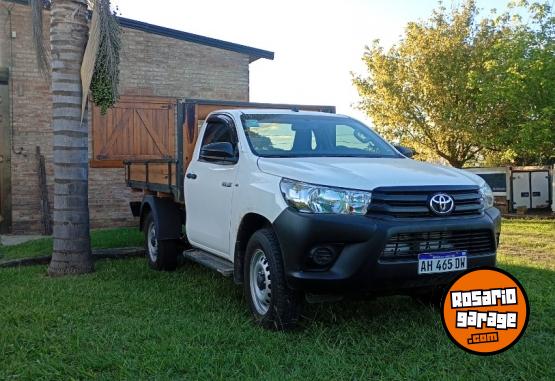 Camionetas - Toyota Se cabina simple 2025 Diesel 3500Km - En Venta