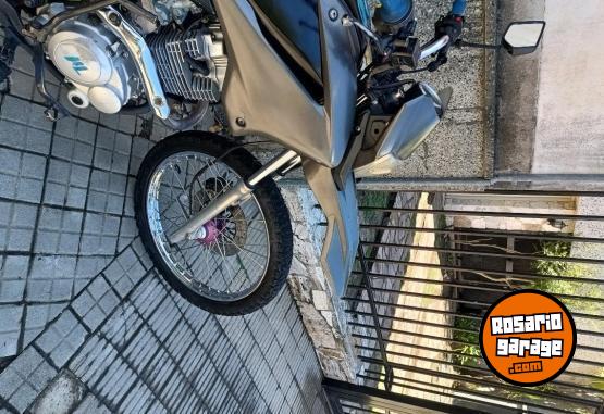 Motos - Motomel V6 2018 Nafta 35000Km - En Venta