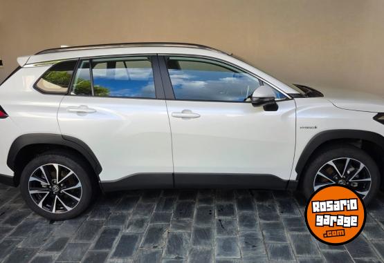 Autos - Toyota 2023 2023 Electrico / Hibrido 48000Km - En Venta